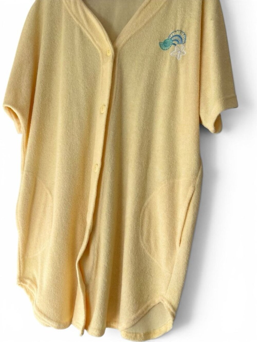 Leisure Life Terry Cloth Beach Cover Up Yellow Seashell Embroidered Button Front - Picture 3 of 6